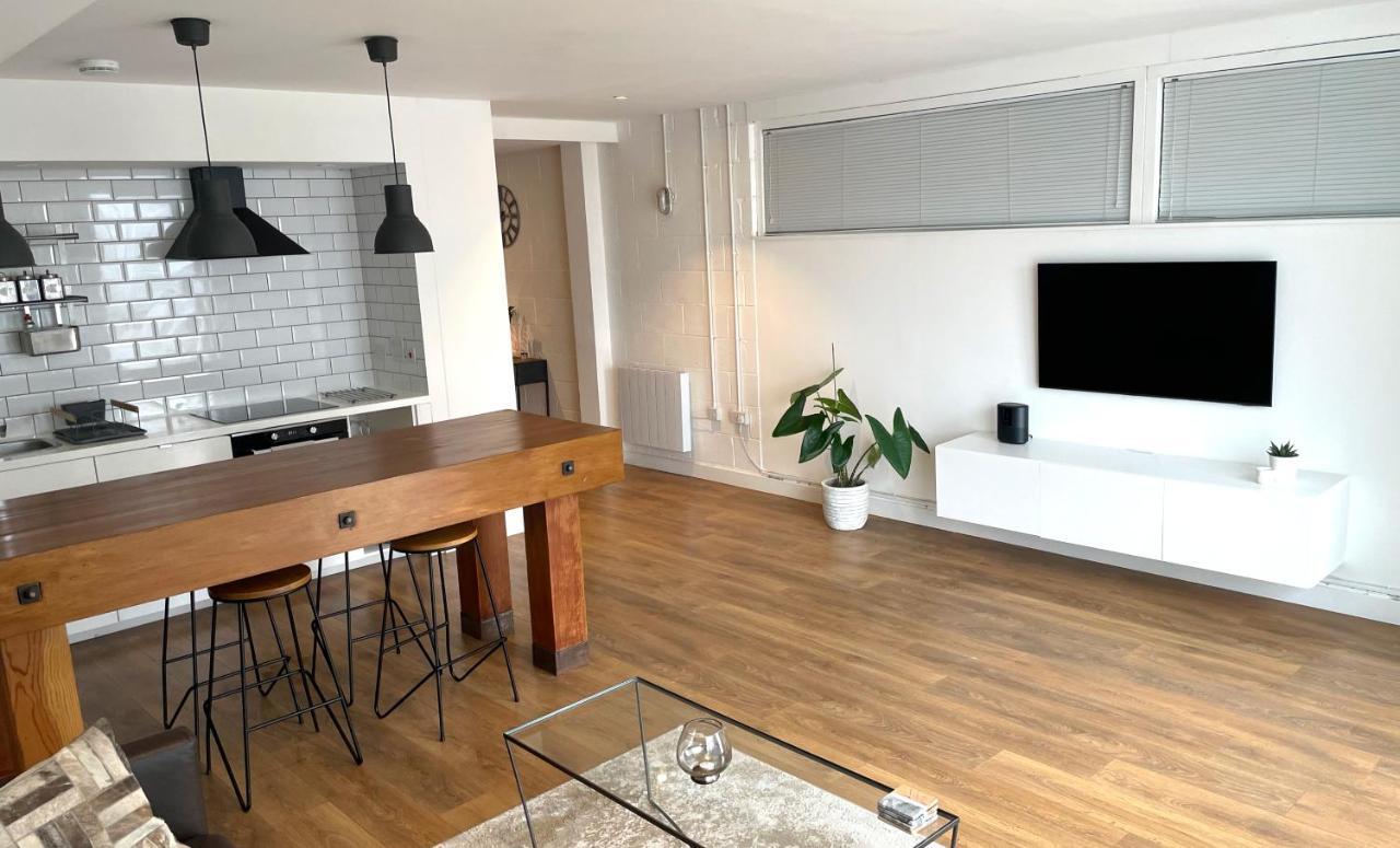 Spacious Industrial Style Apartment London Kültér fotó